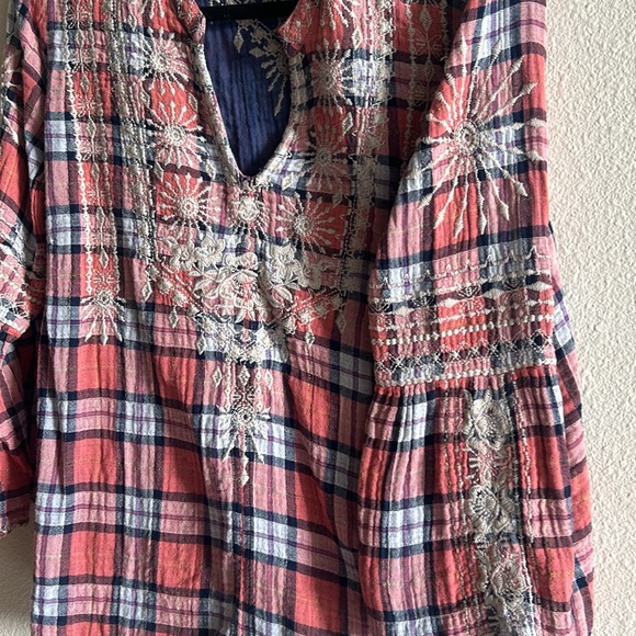 Johnny Was Red and Blue Embroidered Blouse - Picture 8 of 11